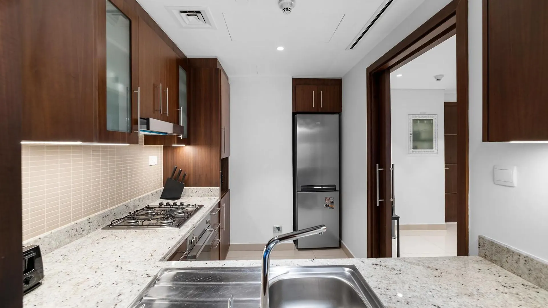 Magnificent - New Stylish 1 Bedroom In Downtown Dubai