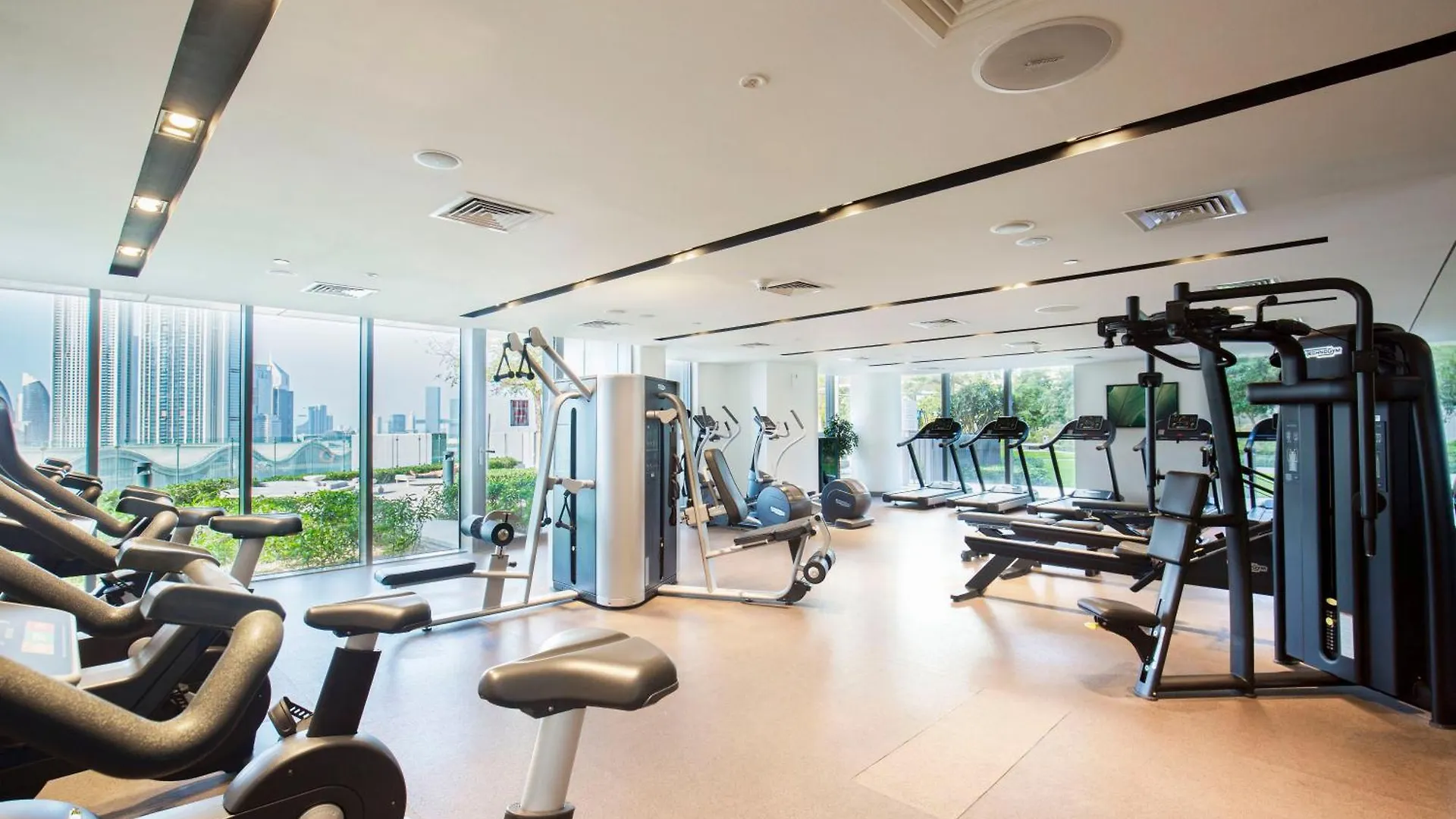 Magnificent - New Stylish 1 Bedroom In Downtown Dubai Apartment