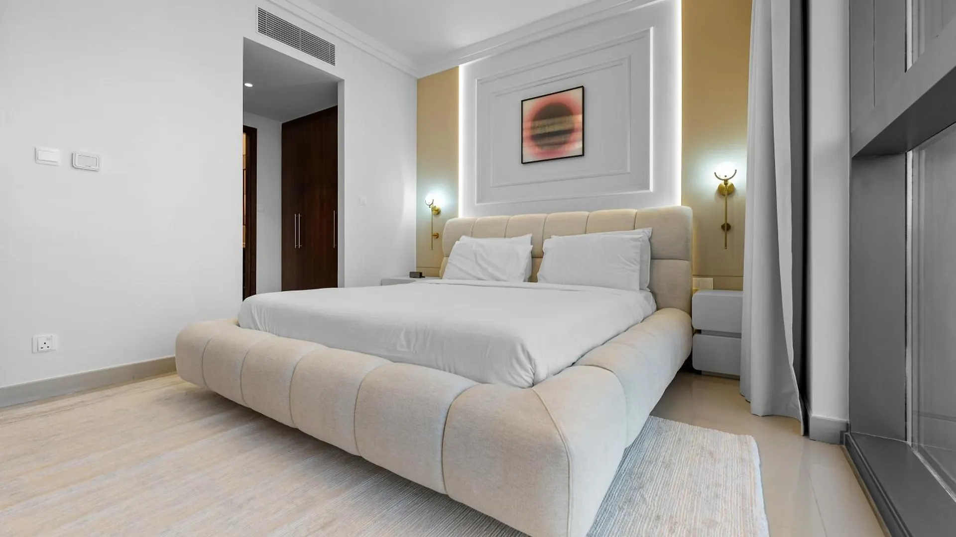 Magnificent - New Stylish 1 Bedroom In Downtown Dubai 0*,  United Arab Emirates